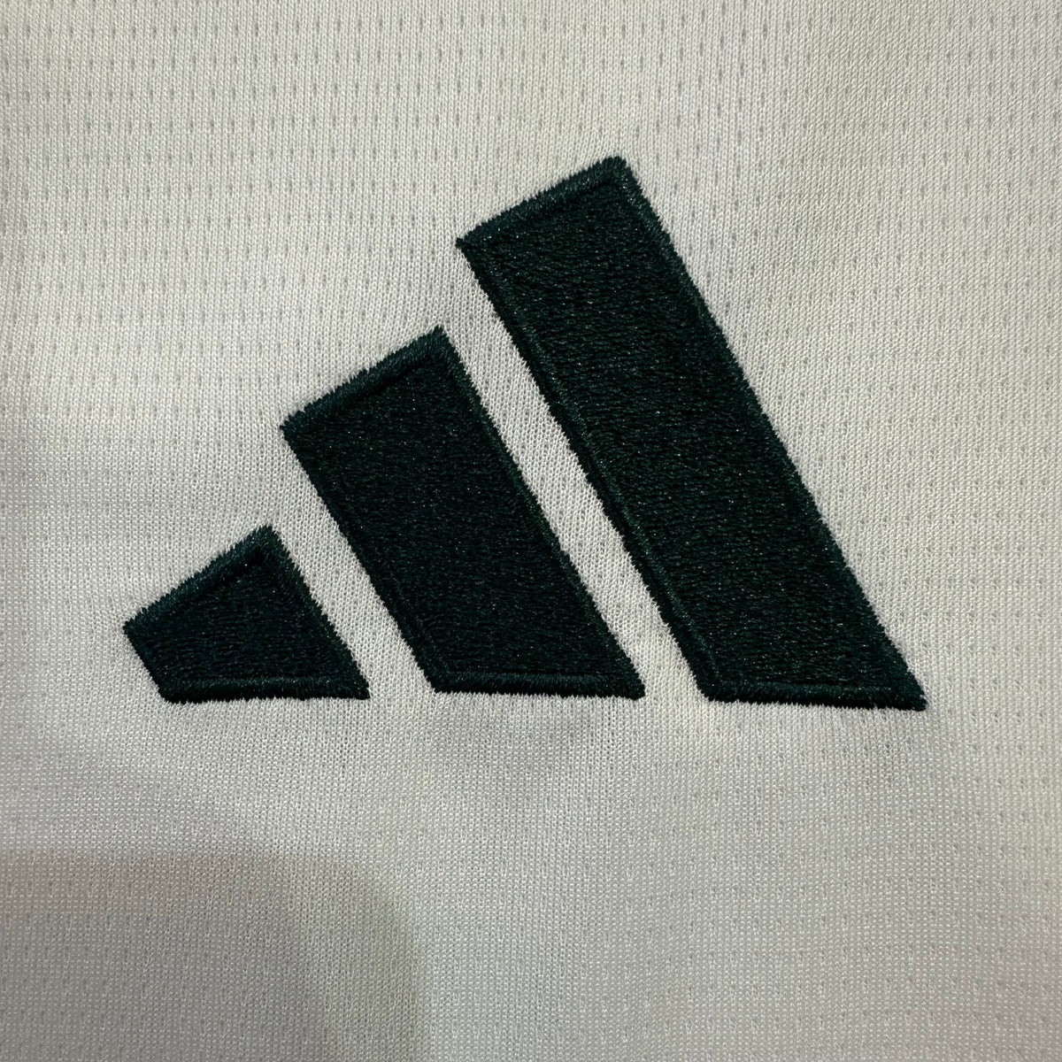 Real Madrid Local 26/27 Versión Aficionado